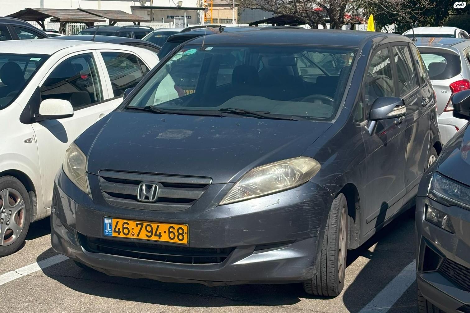 מודעת רכב הונדה FR-V
