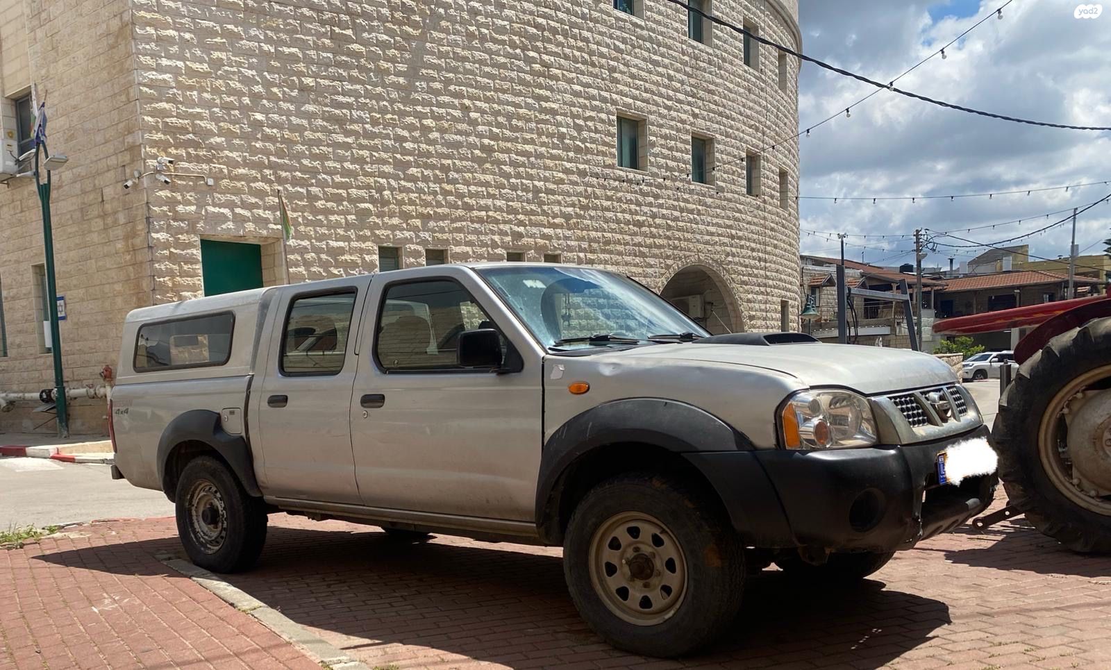 מודעת רכב ניסאן ווינר