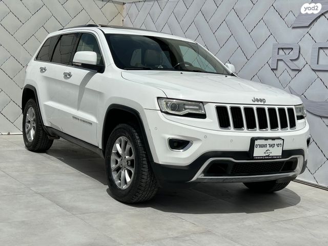 מודעת רכב ג'יפ גרנד צ'ירוקי