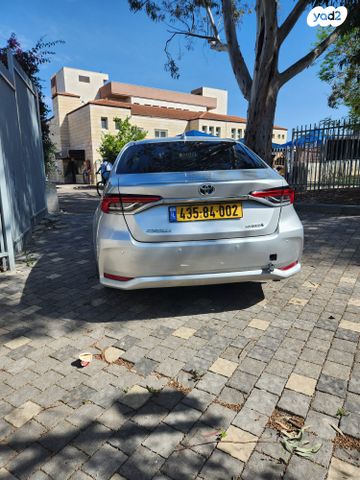 טויוטה קורולה