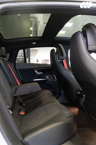 מרצדס-בנץ EQE