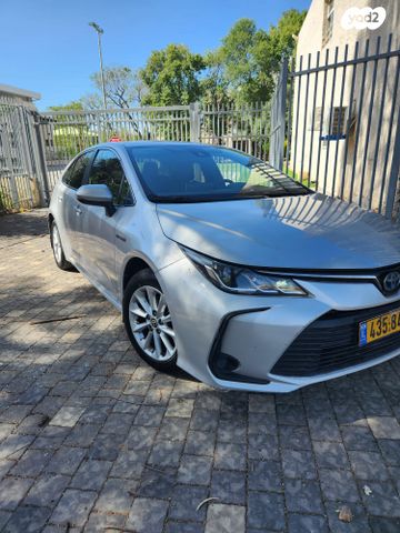 מודעת רכב טויוטה קורולה