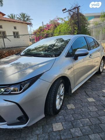 טויוטה קורולה