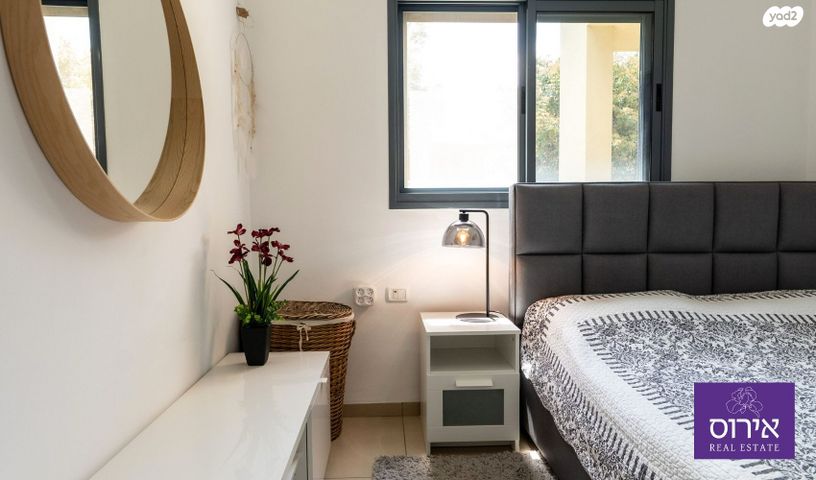 בית פרטי/ קוטג', מעלה השמורה, כפר ורדים