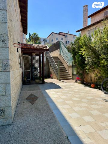 דו משפחתי, האתרוג, קרית יערים, גבעת זאב