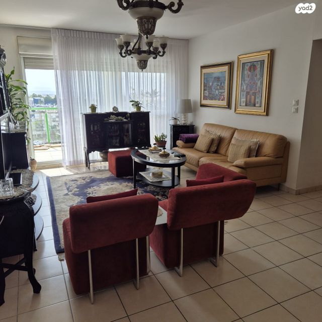 דירה, משה דיין, נווה סביון, אור יהודה