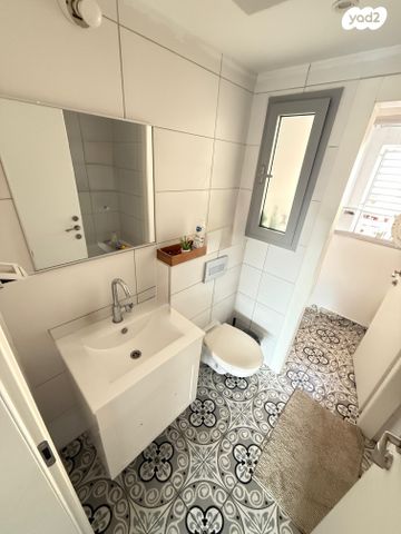 דירה, מרכז, הרצליה