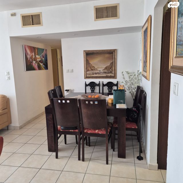 דירה, משה דיין, נווה סביון, אור יהודה