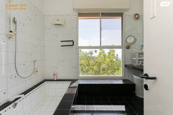 דו משפחתי, אופקים, שמבור, חיפה