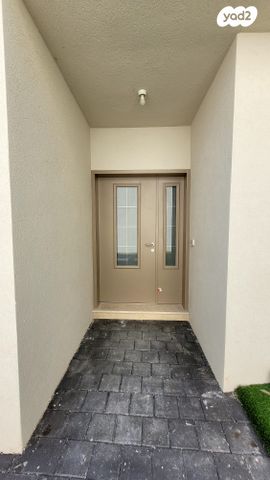 בית פרטי/ קוטג', בנימינה גבעת עדה