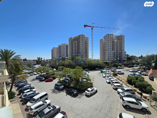 דירה, ככר יהלום, שאר העיר, מעלה אדומים