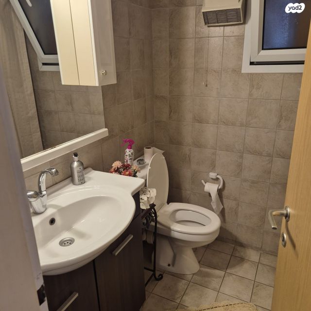 דירה, משה דיין, נווה סביון, אור יהודה