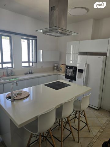 בית פרטי/ קוטג', שיבולים