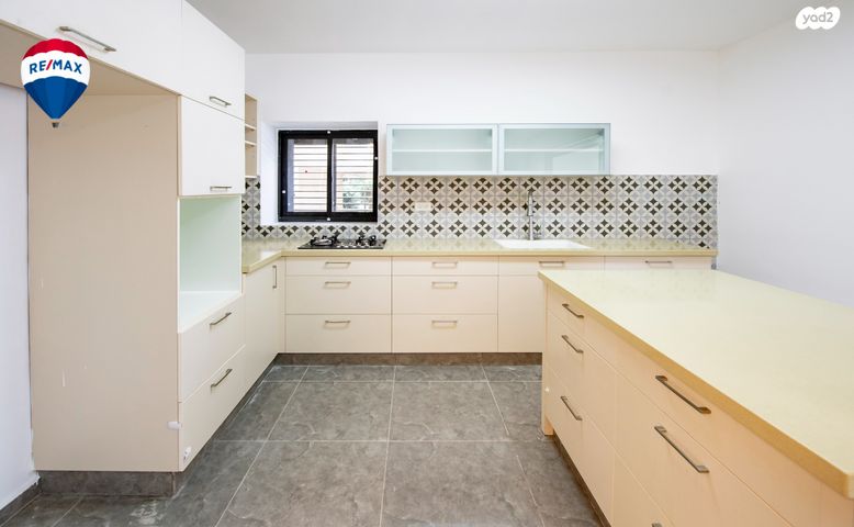 דירה, הפטמן 8, לב העיר, בת ים