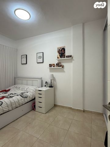 גג/ פנטהאוז, הבעש"ט, נאות רחל, חולון