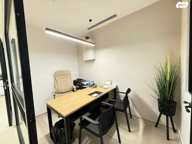 חנויות/ שטח מסחרי, ויצמן, מרכז, כפר סבא