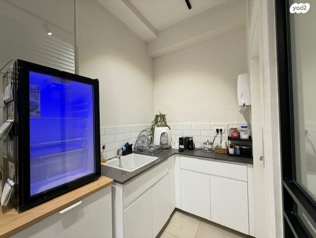 חנויות/ שטח מסחרי, ויצמן, מרכז, כפר סבא