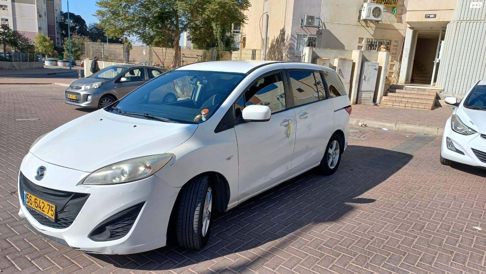 מודעת רכב מאזדה 5