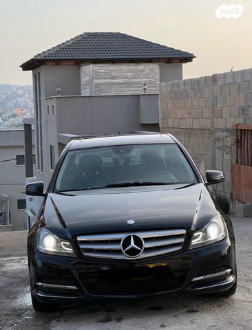 מודעת רכב מרצדס-בנץ C-class
