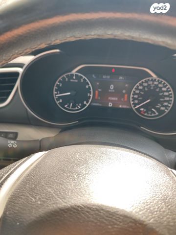 ניסאן מקסימה