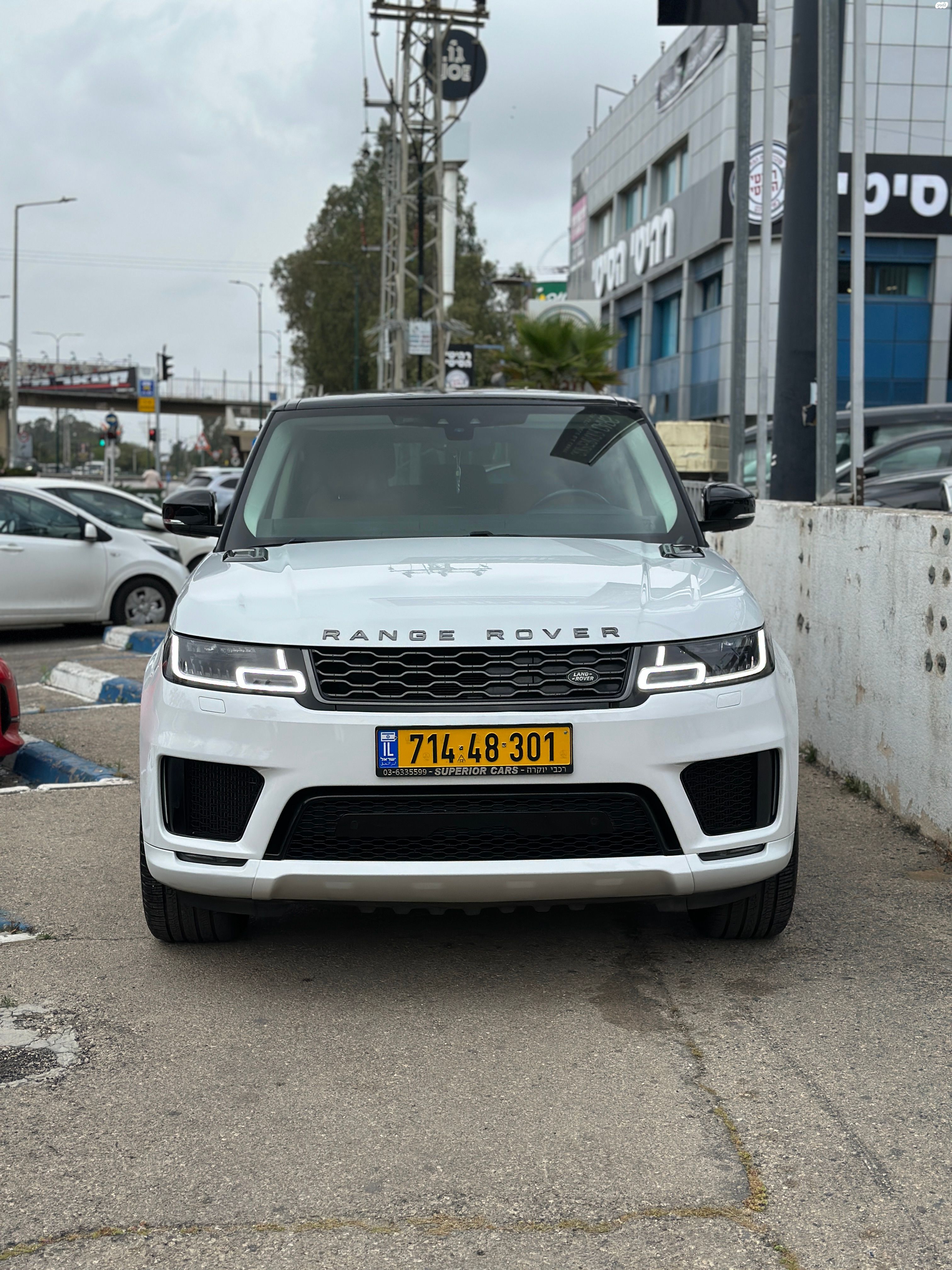 מודעת רכב לנד רובר ריינג' רובר ספורט