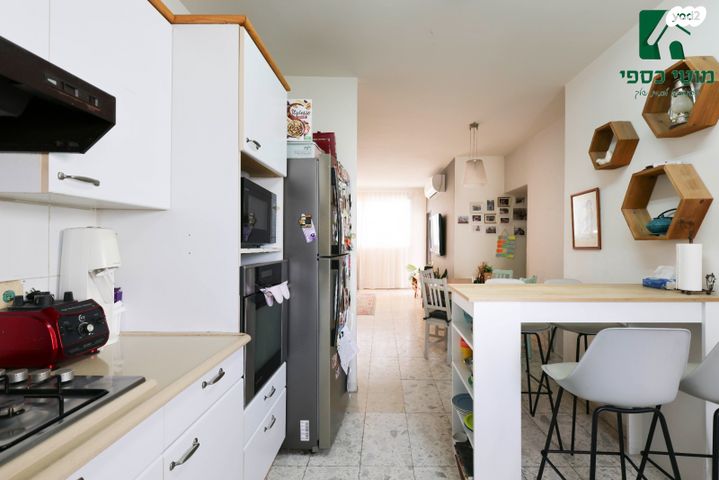 דירה, מענית, סביוני הכפר, כפר סבא