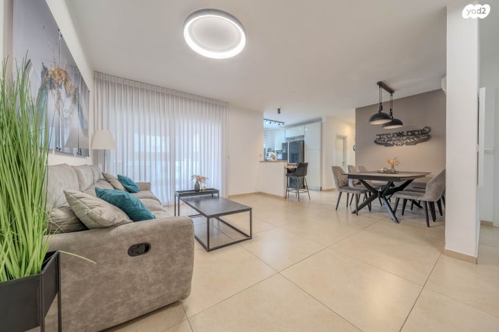 דירה, אלה 10, החורש, חריש