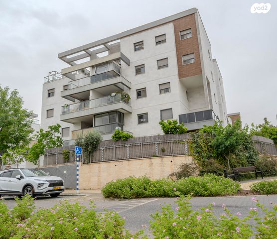 דירה, אלה 10, החורש, חריש