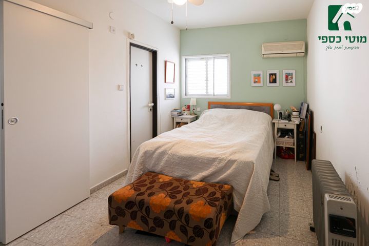 דירה, מענית, סביוני הכפר, כפר סבא