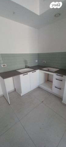 דירה, הרא"ש 1, גבעת הרצל, אזור המלאכה יפו, תל אביב יפו