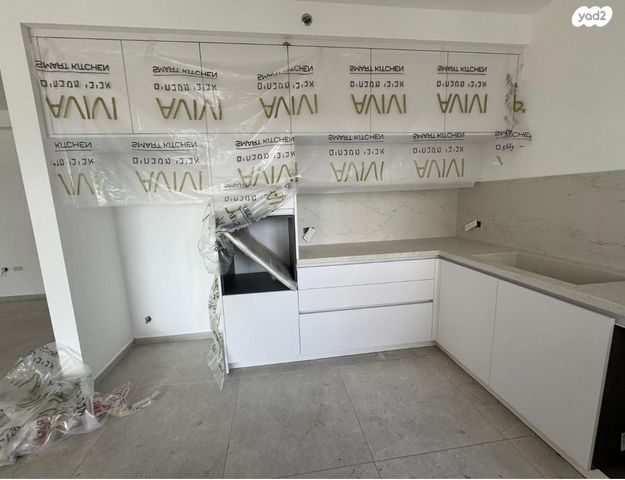 דירה, אלונים, קרית השרון, נתניה