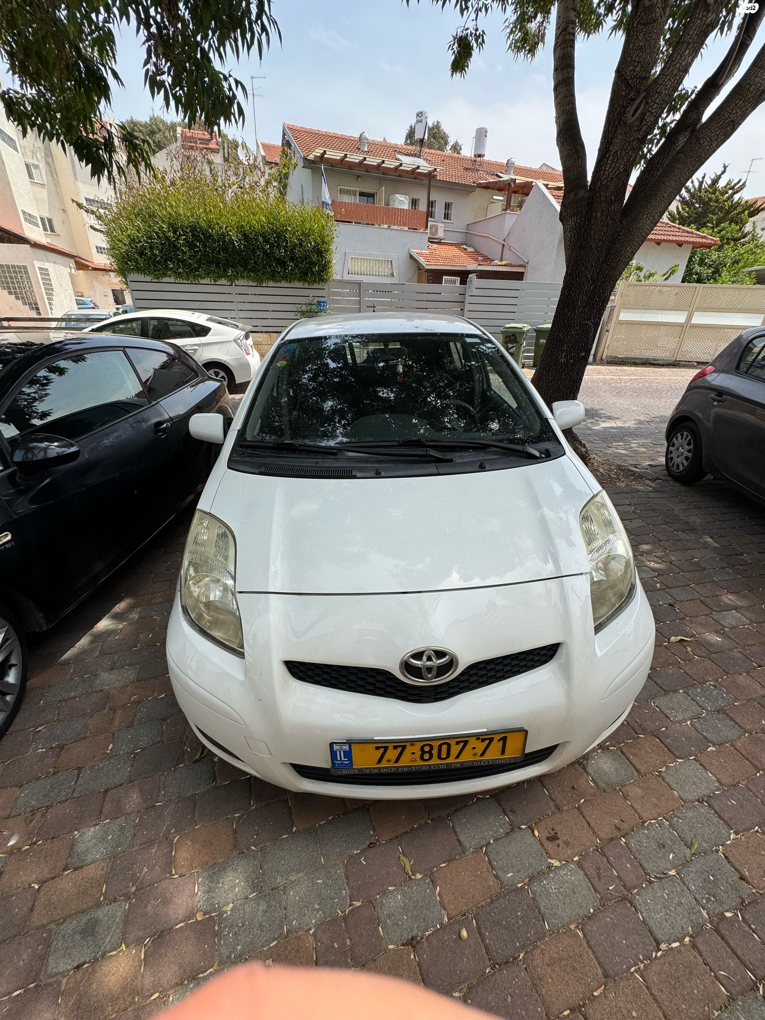 מודעת רכב טויוטה יאריס