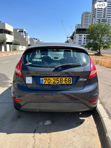 מודעת רכב פורד פיאסטה