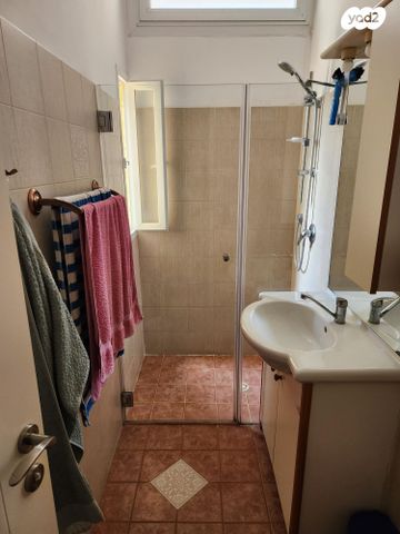 דירה, א.ד. גורדון 43, א' / צפון מזרח העיר, רחובות