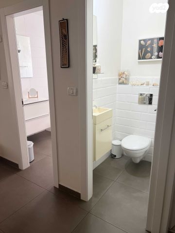 דירה, מלכי יהודה 12, הרצליה הירוקה, נווה עובד, הרצליה