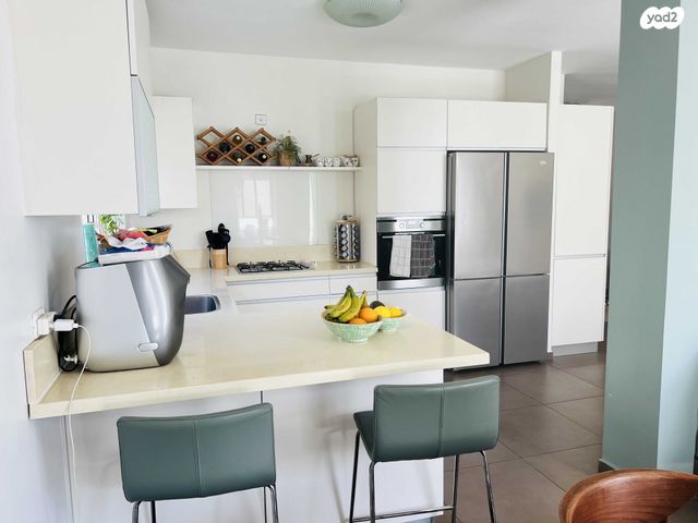 דירה, מלכי יהודה 12, הרצליה הירוקה, נווה עובד, הרצליה