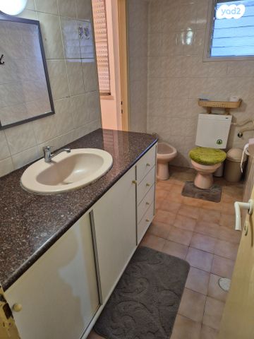 דירה, הפלמ"ח 16, מרכז העיר, סביניה, הוותיקה, קרית ביאליק