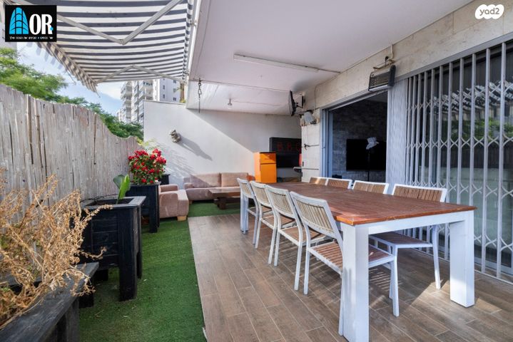 דירת גן, שדרות יצחק רבין, פארק המושבה, באר יעקב