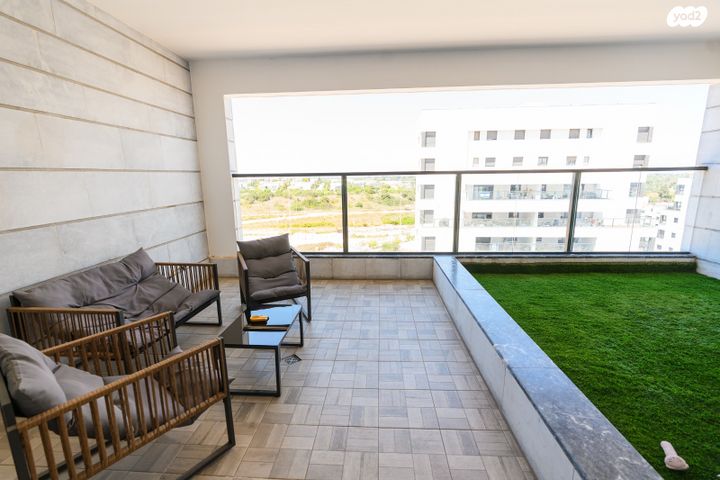 דירה, אור ים, אור עקיבא