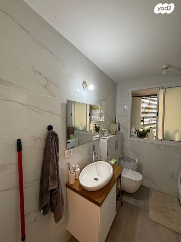 דירת גן, מעפילי אגוז 66, נווה חן, תל אביב יפו