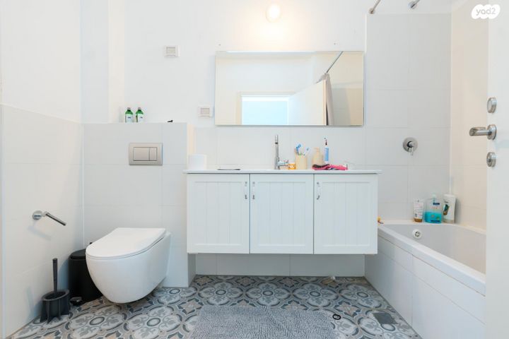 גג/ פנטהאוז, אור ים, אור עקיבא