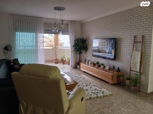 דירה, גלי הים, נתניה