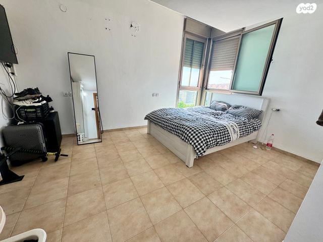 דו משפחתי, כרמיאל