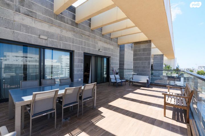 גג/ פנטהאוז, אור ים, אור עקיבא