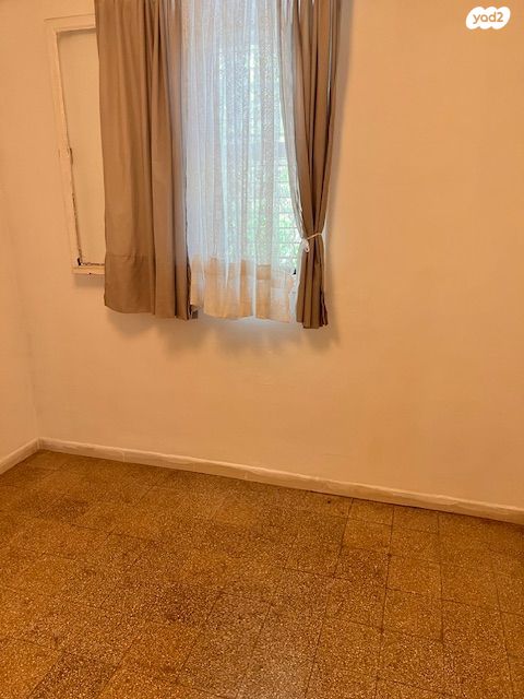 דירה, רבי עקיבא, הרצליה