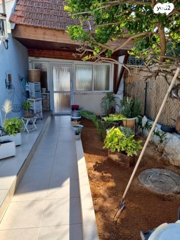 בית פרטי/ קוטג', הוד השרון