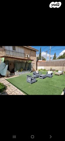 איינשטיין 12