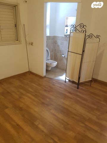 דירה, הדרור 15, המרכז, קרית אונו