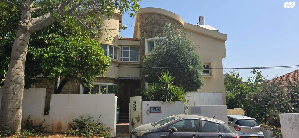 מעלה הלבונה 3