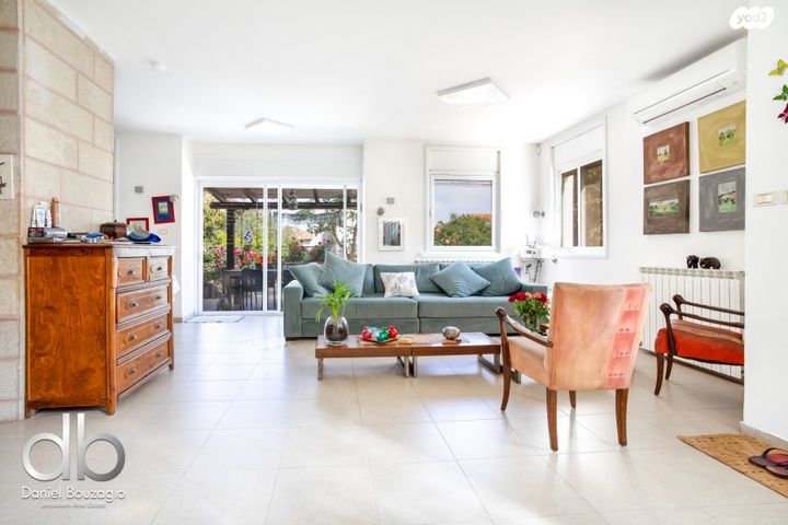 בית פרטי/ קוטג', גבעון החדשה, גבעון החדשה